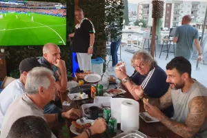 Όμορφη βραδιά για την οικογένεια του Απόλλωνα (Φώτος)
