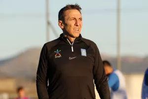 Γερό προβάδισμα Παπαδόπουλου