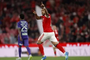 Μπενφίκα: Προτάσεις από 50 εκατ. ευρώ και πάνω θα συζητήσει για Παυλίδη