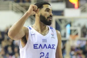 Μήτρου-Λονγκ: «Να δημιουργήσω τη δική μου σύνδεση με τον ΠΑΟΚ»