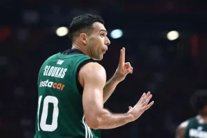 Αποδεκατίστηκε ο Παναθηναϊκός: Εκτός μάχης κι ο Σλούκας!