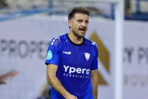 DEAL με Θεοχάρους 