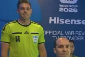 Η FIFA κλείνει την έρευνα για τον διαιτητή που κατηγορήθηκε για ρατσιστική χειρονομία