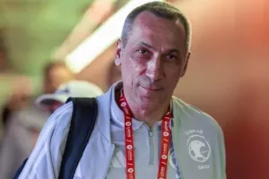 Δώνης/"Aυτή τη στιγμή προσπαθώ να μάθω την ομάδα μου"
