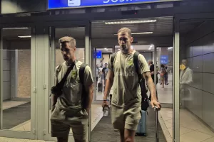 (Φώτος Kerkida) Αναχώρηση... ΑΕΚ