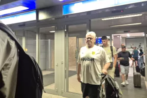(Φώτος Kerkida) Αναχώρηση... ΑΕΚ