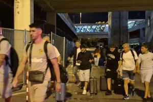 (Φώτος Kerkida) Αναχώρηση... ΑΕΚ