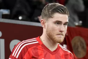ΕΔΩ... Tim Rossmann