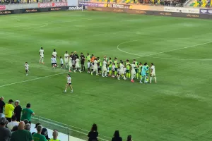 (LIVE) ΑΕΚ 0-0 Βeitar Jerusalem
