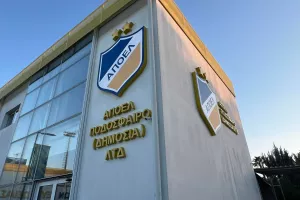 Πίσω στην Κύπρο και πιάνει δουλειά από σήμερα 
