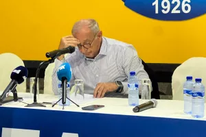 Ζιβανάρης...πριν τη σέντρα