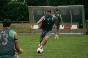(Φώτος) Δουλειά!
