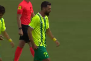 Μπάγιτς… εις διπλούν!