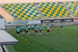 (Βίντεο-Φώτος kerkida) Η προπόνηση της ΑΕΚ ενόψει Μπεϊτάρ