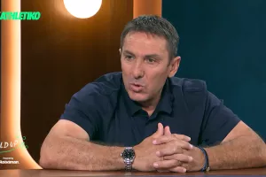 Παπαδόπουλος για ΑΠΟΕΛ: "Νιώθεις ότι είσαι σε μεγάλη ομάδα-Έχουμε καταπληκτική συνεργασία με τον Βρύζα"