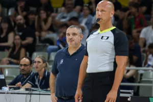Βαριά ήττα για την Εθνική Κύπρου (Φώτος)