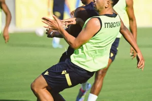 ΑΕΛίστικα ΚΛΙΚΣ από την προπόνηση