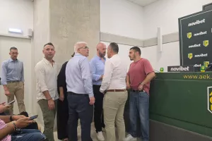 Καραπατάκης/"Η μεγαλύτερη συμφωνία που είχαμε ποτέ"
