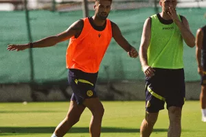 ΑΕΛίστικα ΚΛΙΚΣ από την προπόνηση