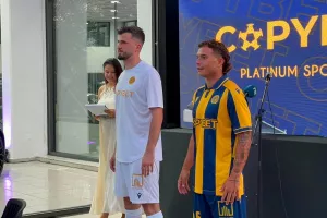 (Βίντεο-Φώτος kerkida) Οι νέες εμφανίσεις της ΑΕΛ