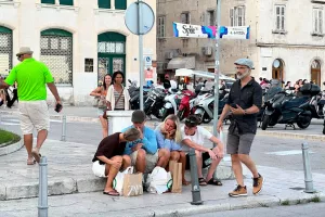 Πολυκοσμία και καλοκαιρινή διάθεση στο Σπλιτ (Φώτος kerkida)