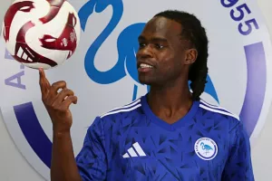 Deal με Mohamed Adam