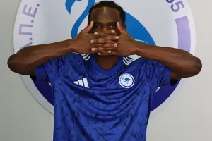 Deal με Mohamed Adam