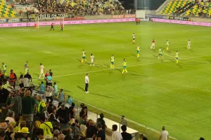 (LIVE/ημίχρονο) ΑΕΚ 0-0 Βeitar Jerusalem