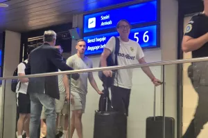 (Φώτος Kerkida) Έφτασε... Ρουμανία η ΑΕΚ