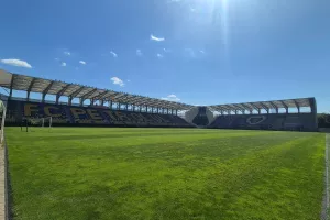 (Βίντεο-Φώτος kerkida) Γεύση... από "Stadion Ilie Oana" 