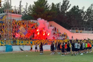(Βίντεο kerkida) Φινάλε... με τον ύμνο της ΑΕΛ!