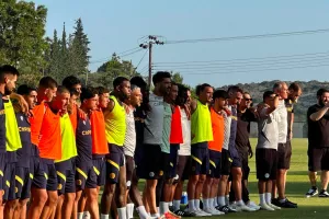 (ΦΩΤΟΣ) Το kerkida.net στην ανοιχτή προπόνηση της ΑΕΛ