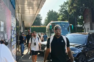 (ΦΩΤΟΣ Kerkida) Άφιξη...Μπεϊτάρ