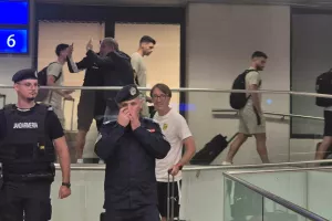 (Φώτος Kerkida) Έφτασε... Ρουμανία η ΑΕΚ