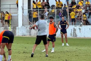 (Βίντεο/Φώτος Kerkida) Η ανοιχτή προπόνηση της ΑΕΛ
