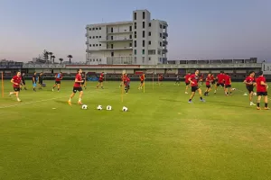 (ΦΩΤΟΣ Kerkida) Η προπόνηση της Νέας Σαλαμίνας