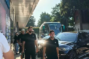 (ΦΩΤΟΣ Kerkida) Άφιξη...Μπεϊτάρ