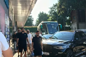 (ΦΩΤΟΣ Kerkida) Άφιξη...Μπεϊτάρ
