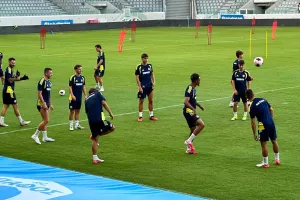 (Βίντεο-Φώτος kerkida) Η προπόνηση της Hajduk Split στο "Αλφαμέγα"