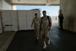 (ΦΩΤΟΣ kerkida) Η άφιξη της ΑΕΚ 