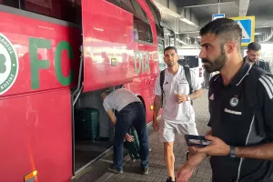 (Βίντεο/Φώτος Kerkida) Αναχώρηση... Ομόνοιας