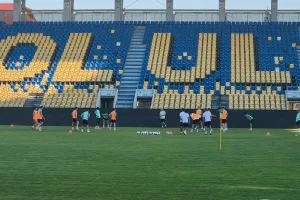(Βίντεο-Φώτος kerkida) Η προπόνηση της ΑΕΚ στο "Stadion Ilie Oana"