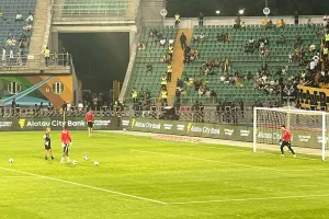 (BINTEO Kerkida/Φώτος) Ζέσταμα...Ομόνοια