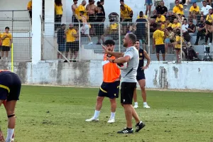 (Βίντεο/Φώτος Kerkida) Η ανοιχτή προπόνηση της ΑΕΛ
