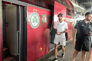 (Βίντεο/Φώτος Kerkida) Αναχώρηση... Ομόνοιας