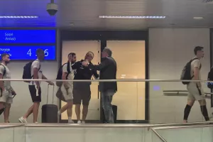 (Φώτος Kerkida) Έφτασε... Ρουμανία η ΑΕΚ