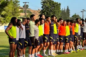 (ΦΩΤΟΣ) Το kerkida.net στην ανοιχτή προπόνηση της ΑΕΛ