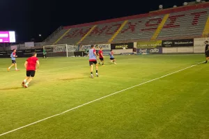 (ΦΩΤΟΣ Kerkida) Η προπόνηση της Νέας Σαλαμίνας