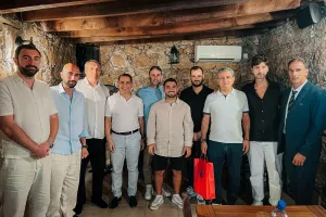 Απόλλων/Γεύμα στο Ταβερνάκι του Μελή (Φώτος)