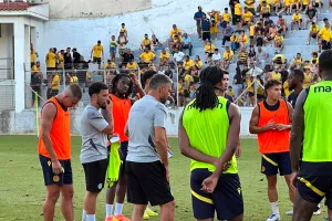 (Βίντεο/Φώτος Kerkida) Η ανοιχτή προπόνηση της ΑΕΛ